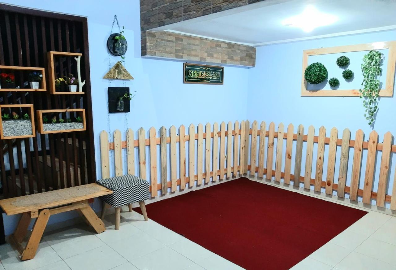 Villa Fifari - 5 Kamar Tidur, 3 Kamar Mandi Batu  Exterior photo
